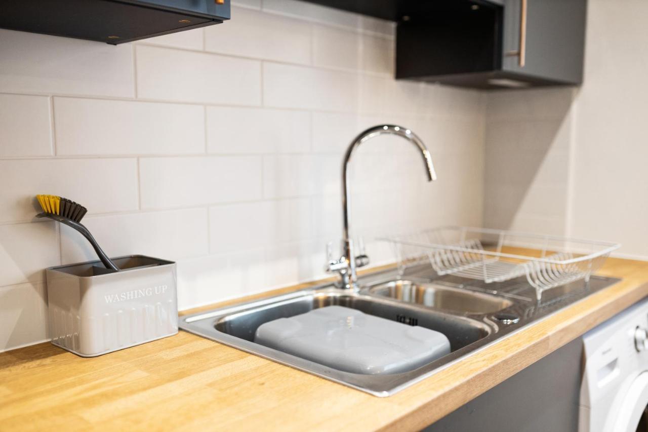 7 Bedroom House Ensuite Rooms, Fully Equipped Kitchen, Free Wifi, Tvs In All Rooms City Centre Close To A46 Inspire Homes Coventry Eksteriør billede