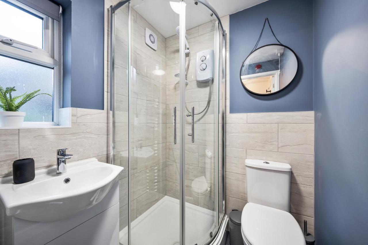 7 Bedroom House Ensuite Rooms, Fully Equipped Kitchen, Free Wifi, Tvs In All Rooms City Centre Close To A46 Inspire Homes Coventry Eksteriør billede